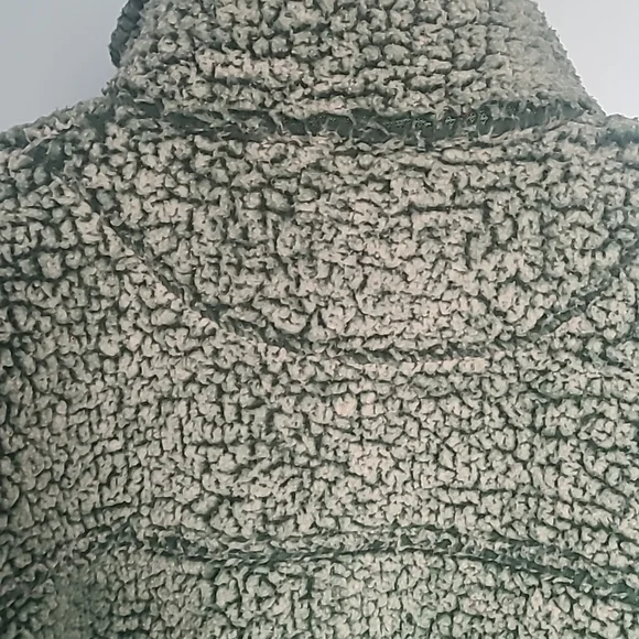 Ladies Sherpa Pullover - Picture 5 of 7